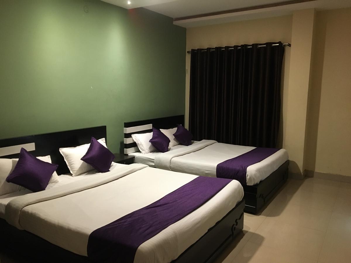 Hotel Time Palace Ooty Exterior photo
